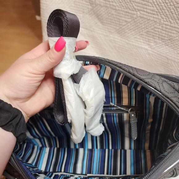 Bundle! Vera Bradley Grey Quilted bag with crossbody strap and Wallet. New! - Picture 3 of 16